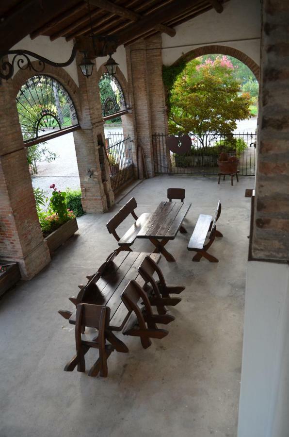 Agriturismo Cipolli E Podo Corte Carlini Mantova Bagian luar foto