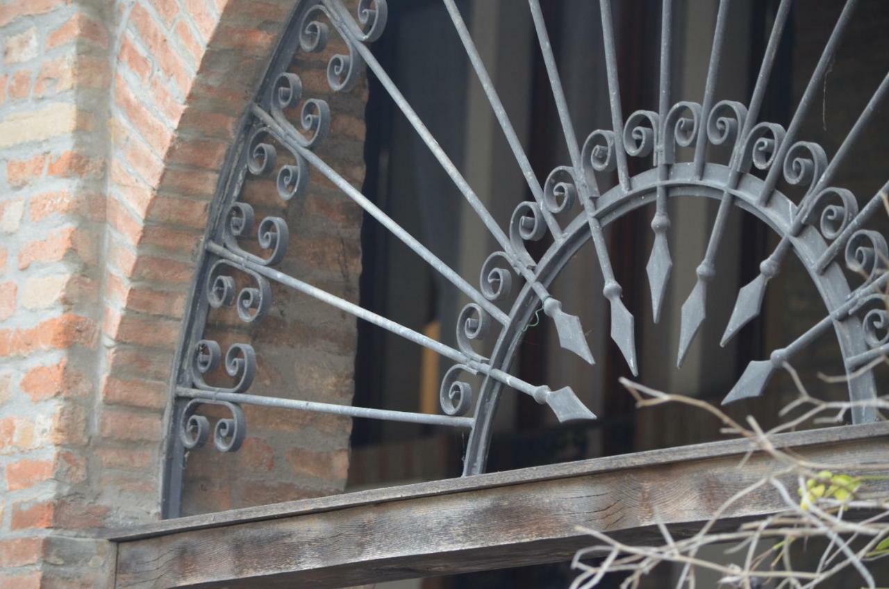 Agriturismo Cipolli E Podo Corte Carlini Mantova Bagian luar foto